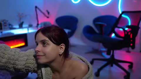 Rebecca online show from 02.12.26