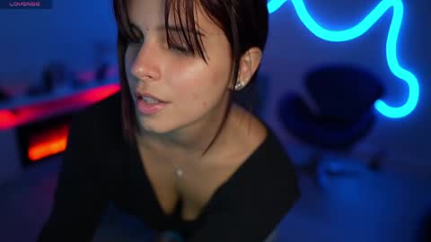 Rebecca online show from 05.09.26