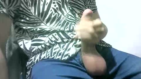 Snapshot of lilbigchota chatting on 01.11.26 Judas Crowl online show from 01.11.26