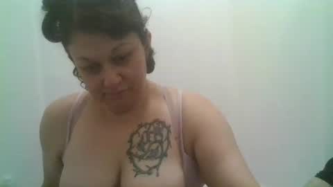 Snapshot of lilbratty_clouds_ogpuffdragon chatting on 12.30.24 lilbratty_clouds_ogpuffdragon online show from 12.30.24