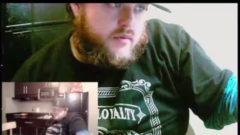 Snapshot of lilbratty_clouds_ogpuffdragon chatting on 11.24.25 lilbratty_clouds_ogpuffdragon online show from 11.24.25