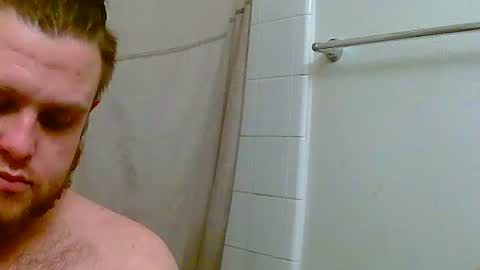 Snapshot of lilbratty_clouds_ogpuffdragon chatting on 01.10.26 lilbratty_clouds_ogpuffdragon online show from 01.10.26