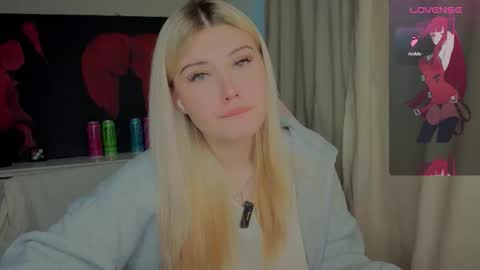 Nika and Lori online show from 11.19.25