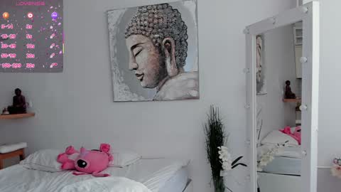 Snapshot of lili_and_niki chatting on 11.12.25 Lilith Nickol online show from 11.12.25