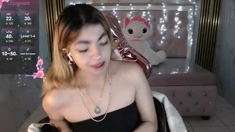 Lili online show from 09.21.25