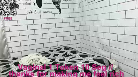 Snapshot of lili_hot_1 chatting on 11.12.25 lili_hot_1 online show from 11.12.25