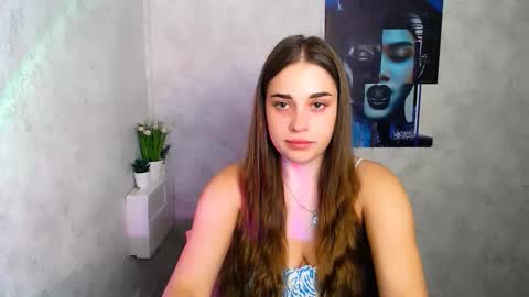 Snapshot of lilianalips chatting on 09.30.25 Liliana online show from 09.30.25