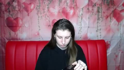 lilianashine online show from 02.05.26