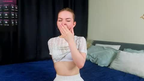 Snapshot of lilianbierly chatting on 10.02.25 Greetings from the Luna3 I wish you the best mood for an interesting day online show from 10.02.25