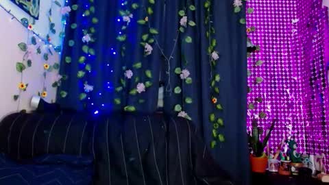 Snapshot of liliandoll chatting on 03.06.26 yesica online show from 03.06.26