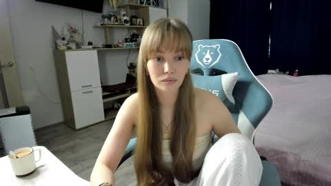 Snapshot of liliasalvatore chatting on 04.02.26 Lilia online show from 04.02.26