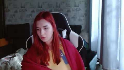 liliawoolf online show from 03.01.25