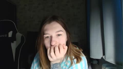 liliawoolf online show from 01.12.26