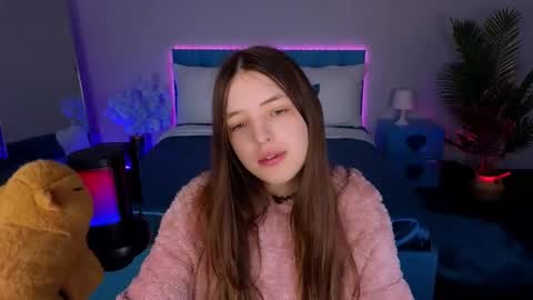 Snapshot of lilibakery chatting on 11.24.25 Lili Bakery online show from 11.24.25