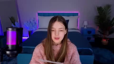 Snapshot of lilibakery chatting on 11.28.25 Lili Bakery online show from 11.28.25