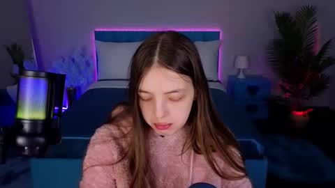 Snapshot of lilibakery chatting on 12.02.25 Lili Bakery online show from 12.02.25