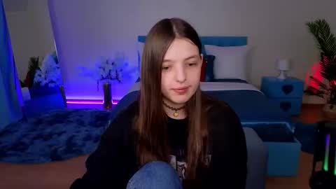 Lili Bakery online show from 04.24.26