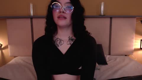  Lili  online show from 11.07.25