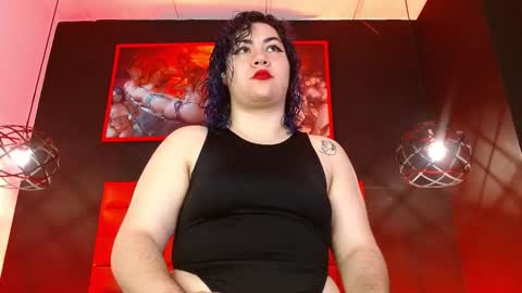 Snapshot of lilih_golden chatting on 12.04.25 LILIH online show from 12.04.25