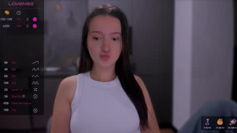 Snapshot of lililaluna chatting on 10.15.25             ...  online show from 10.15.25