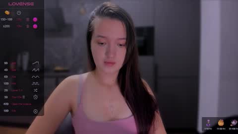 Snapshot of lililaluna chatting on 10.16.25             ...  online show from 10.16.25