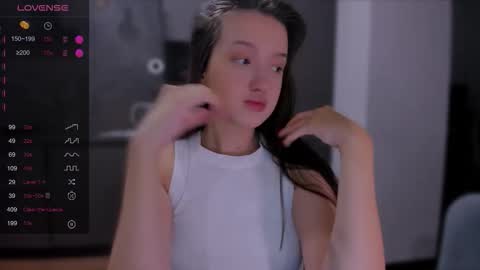 Snapshot of lililaluna chatting on 11.02.25 ... online show from 11.02.25