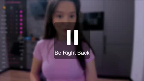 Snapshot of lililaluna chatting on 12.13.25 ... online show from 12.13.25