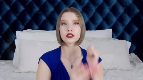 Snapshot of lililinn chatting on 01.24.25 LiliLinn online show from 01.24.25