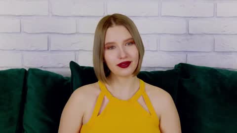 Snapshot of lililinn chatting on 01.25.25 LiliLinn online show from 01.25.25