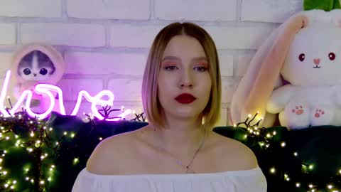 Snapshot of lililinn chatting on 03.04.25 LiliLinn online show from 03.04.25