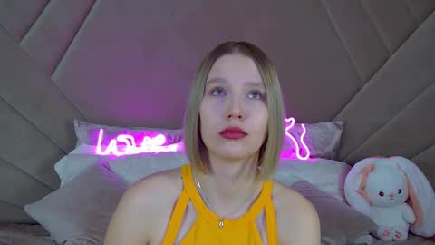 Snapshot of lililinn chatting on 03.11.25 LiliLinn online show from 03.11.25