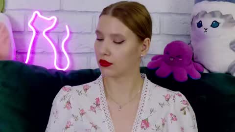 Snapshot of lililinn chatting on 03.12.25 LiliLinn online show from 03.12.25