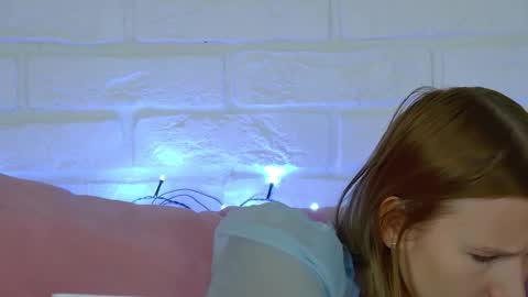 Snapshot of lililinn chatting on 09.30.25 LiliLinn online show from 09.30.25