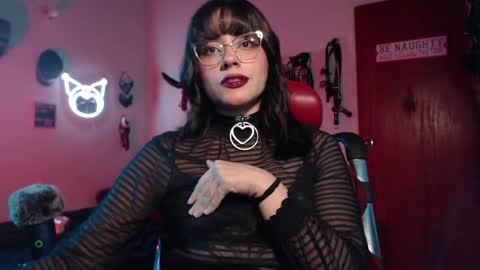 Molly online show from 12.27.24
