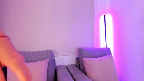 Snapshot of lilily_lv chatting on 02.16.26 Lilly online show from 02.16.26