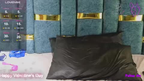 lilimini online show from 02.15.25