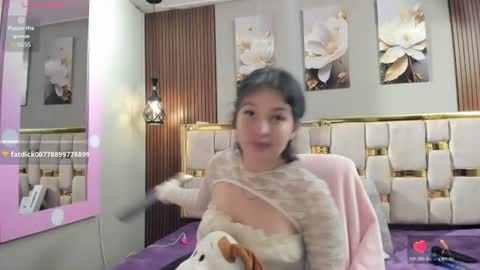 Snapshot of lilimini032 chatting on 07.27.26 lilimini online show from 07.27.26