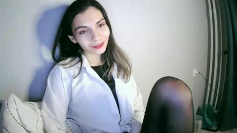 Snapshot of lilirose_x chatting on 01.21.25 lilirose online show from 01.21.25