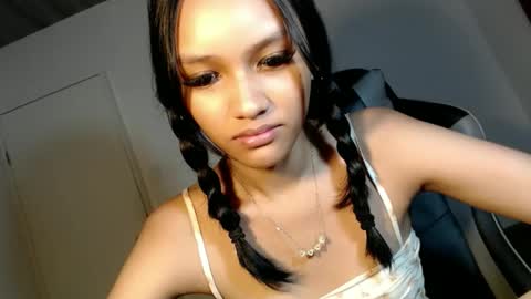 Chloe online show from 02.17.26