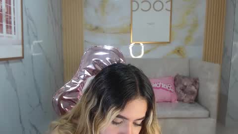 Lilith  online show from 09.27.25