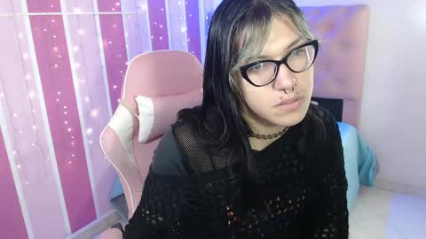 lilith  online show from 05.25.26