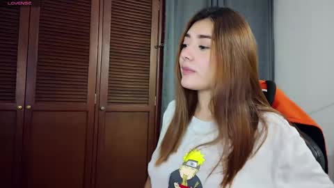 Snapshot of lilith_cruzz chatting on 11.04.25 Lilith online show from 11.04.25