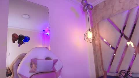   online show from 12.15.25