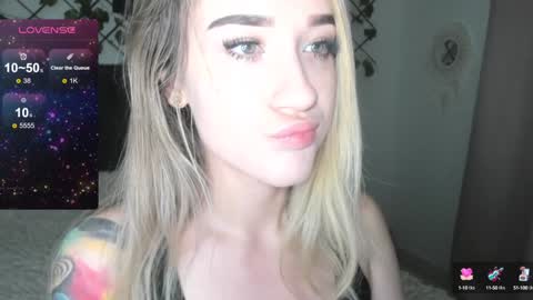 Snapshot of lilith_parker chatting on 12.02.24 Lilith Parker online show from 12.02.24