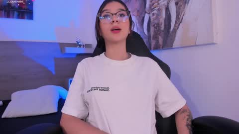 lilith_sage_ online show from 01.31.25