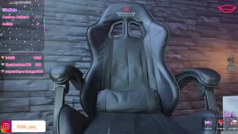 Snapshot of lilith_zen chatting on 02.28.25 LILITH ZEN online show from 02.28.25