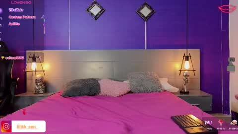 Snapshot of lilith_zen chatting on 03.07.25 LILITH ZEN online show from 03.07.25