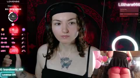 Snapshot of lilithara666 chatting on 11.30.25 Brandi online show from 11.30.25