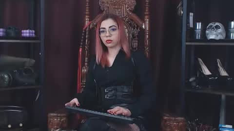 Snapshot of lilithhekate chatting on 02.10.25 HellSent online show from 02.10.25