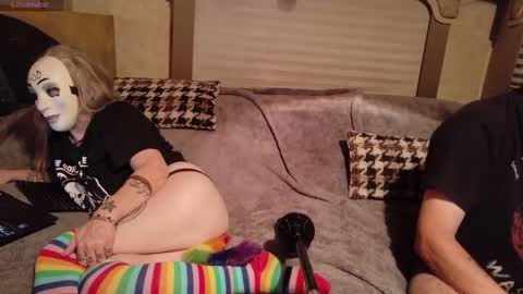 Snapshot of lilithjamiez chatting on 10.05.25 LilithJamiez online show from 10.05.25